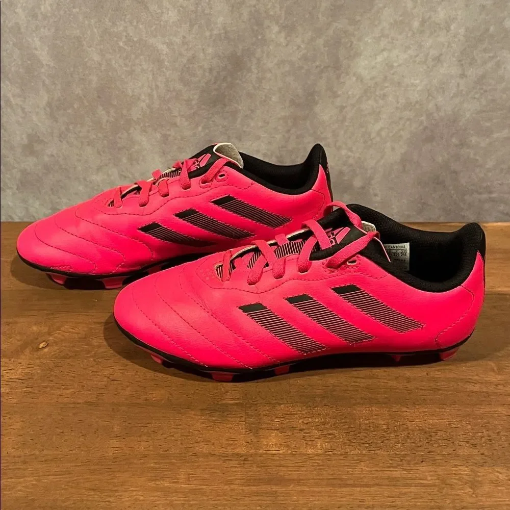 Adidas Goletto Neon Pink Soccer Shoes with cleats size 3.5